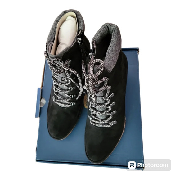 Dr Scholls Microfiber LADA black wedge boot - Picture 4 of 6